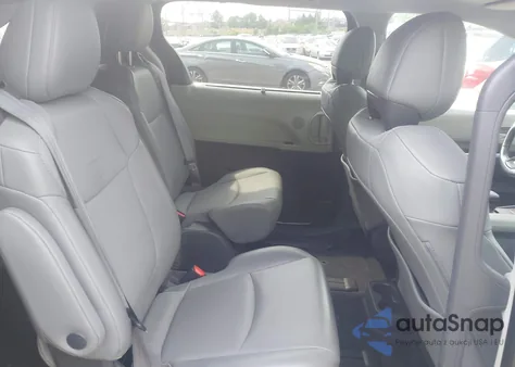 2021 Toyota Sienna Xle from USA, damaged, VIN 5TDYSKFC9MS014413